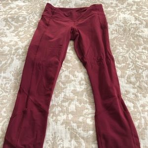 Lululemon red crops